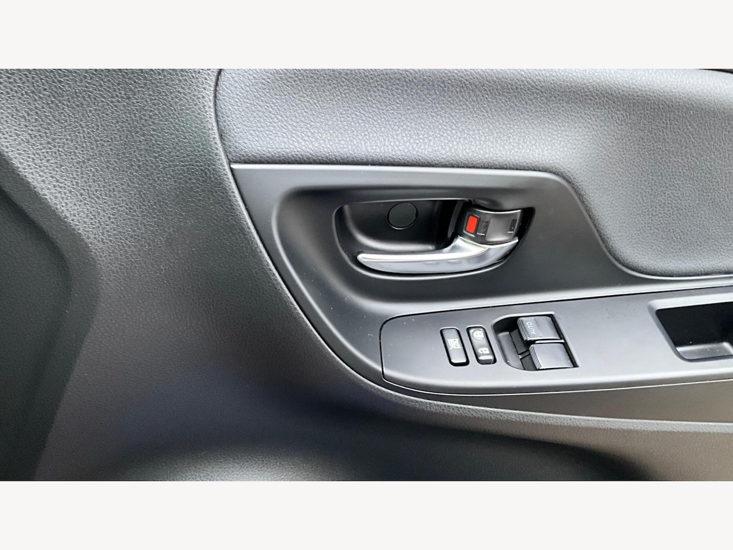 Used Toyota Yaris 2020 for sale - 77163528: Photo 26