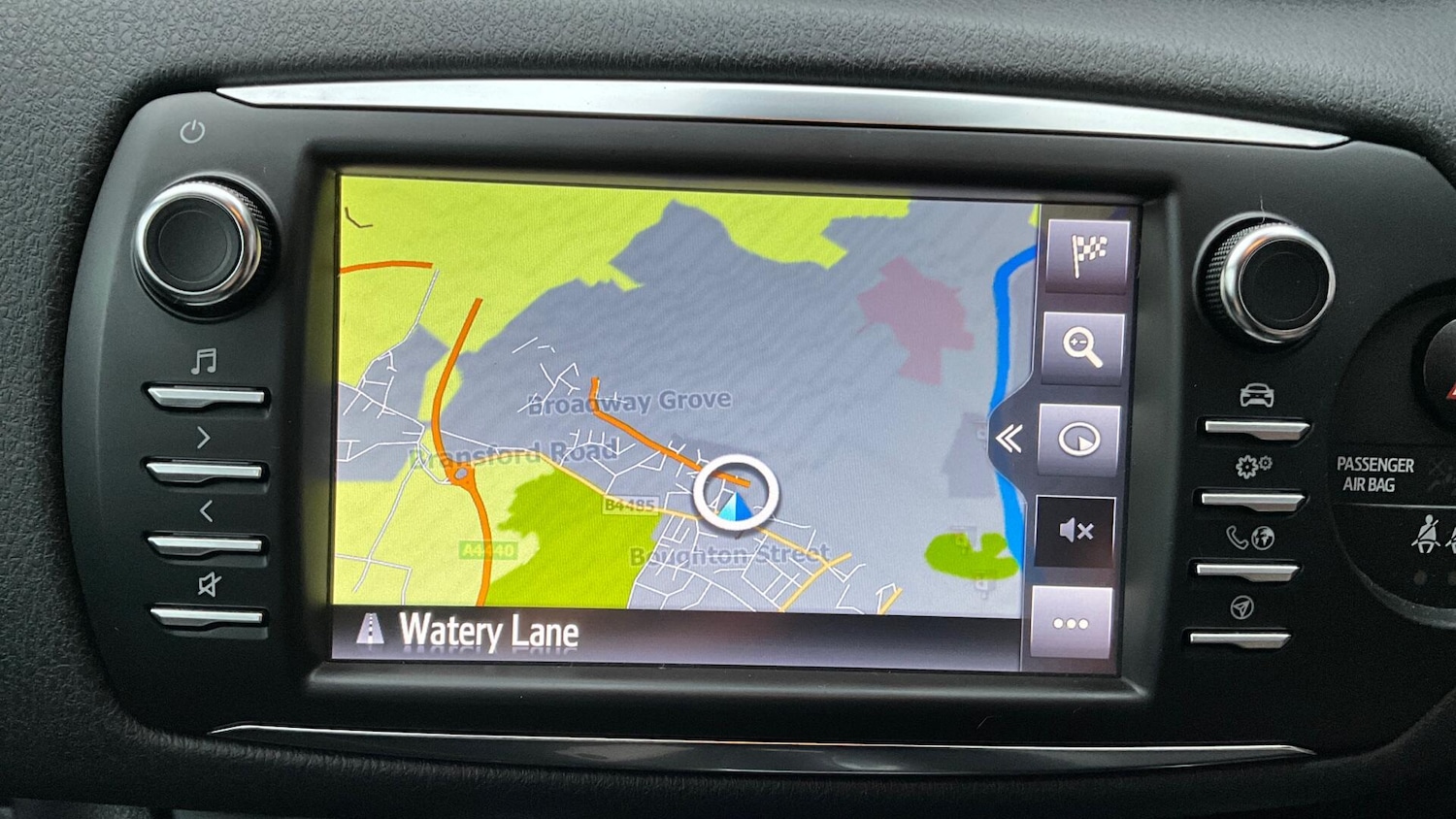 Used Toyota Yaris 2020 for sale - 77163528: Photo 32