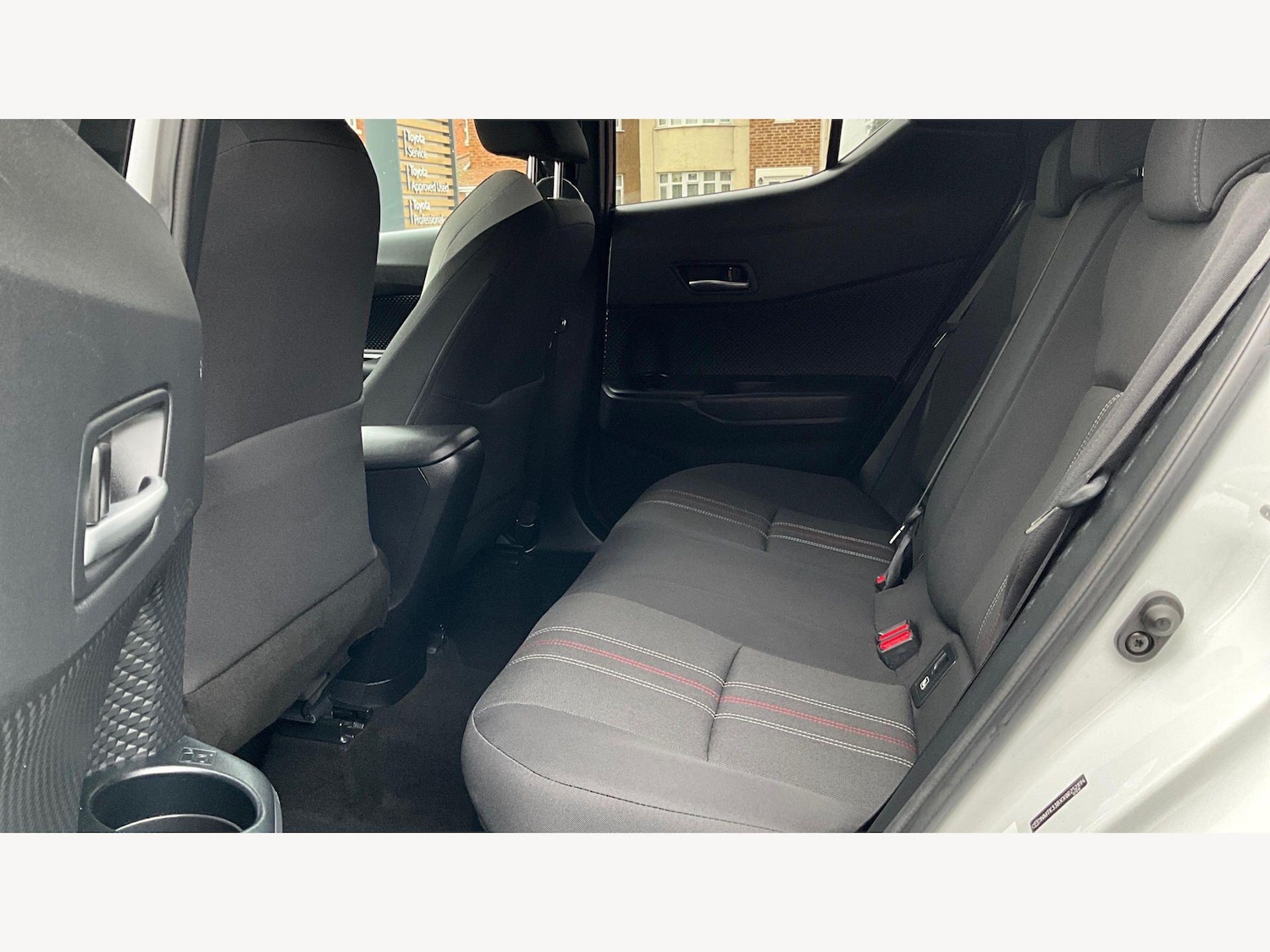 Used Toyota C-HR 2023 for sale - 77704841: Photo 15