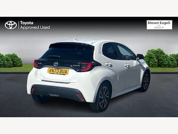 Used Toyota Yaris 2023 for sale - 79808108: Photo