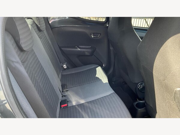 Used Toyota AYGO 2019 for sale - 75609108: Photo 14