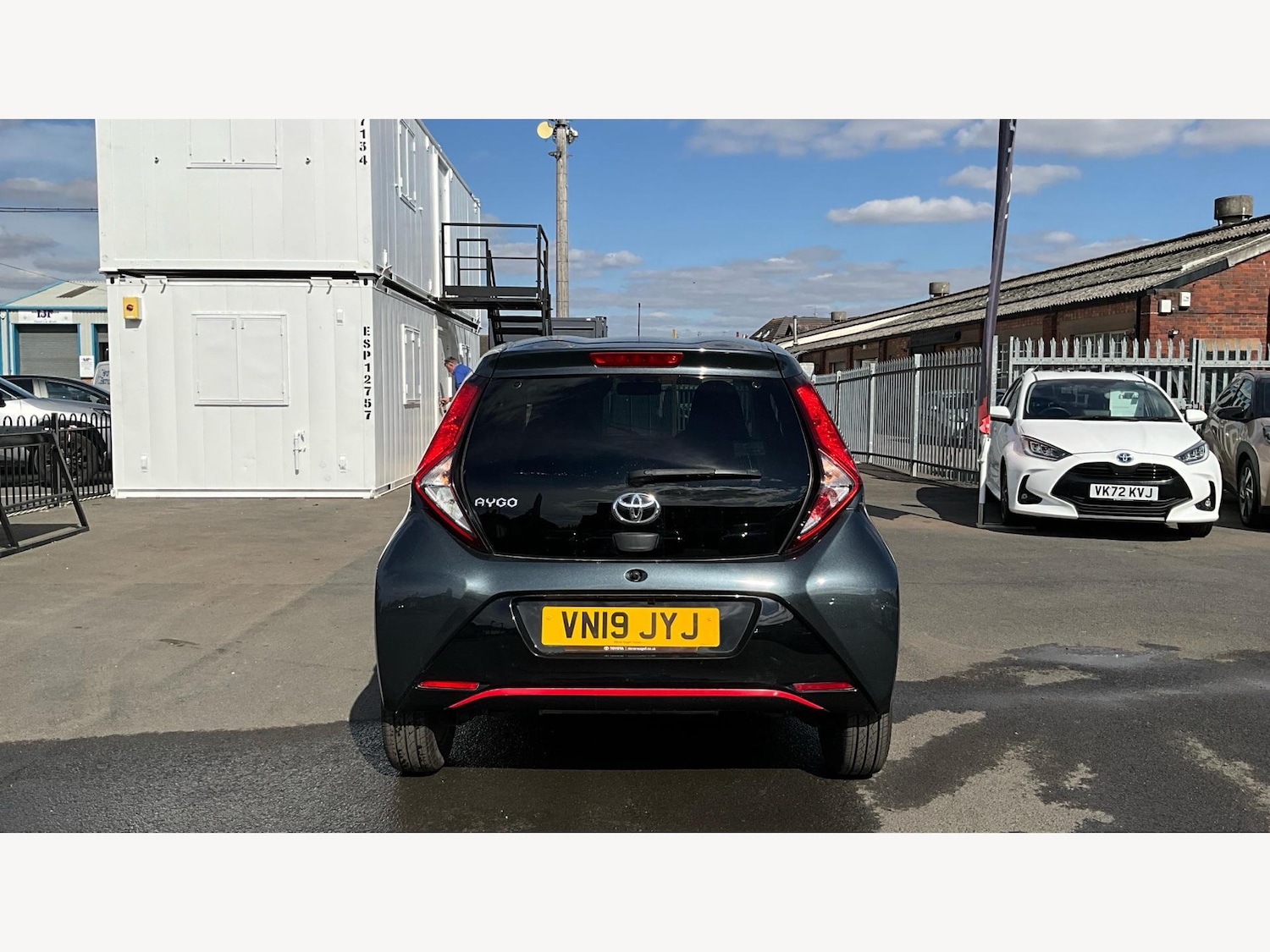 Vehicle 21