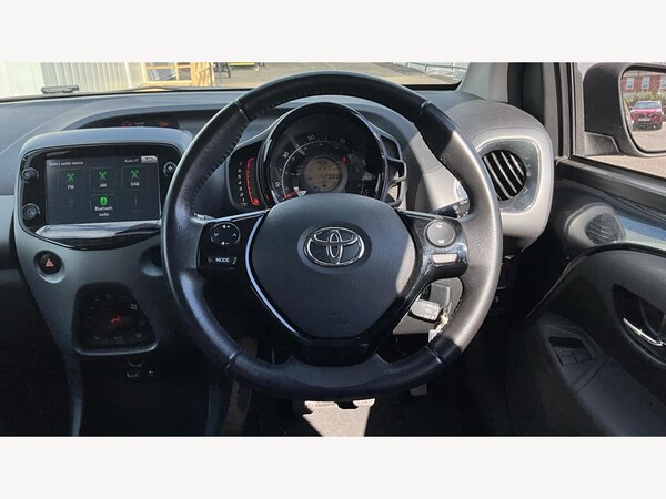 Used Toyota AYGO 2019 for sale - 75609108: Photo 8