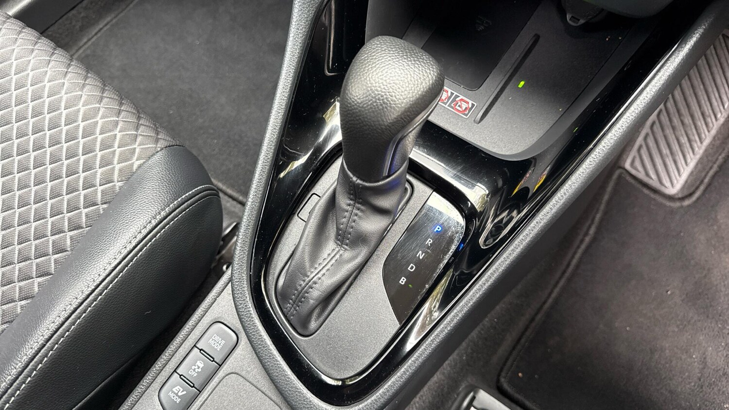 Used Toyota Yaris 2025 for sale - 76200984: Photo 34