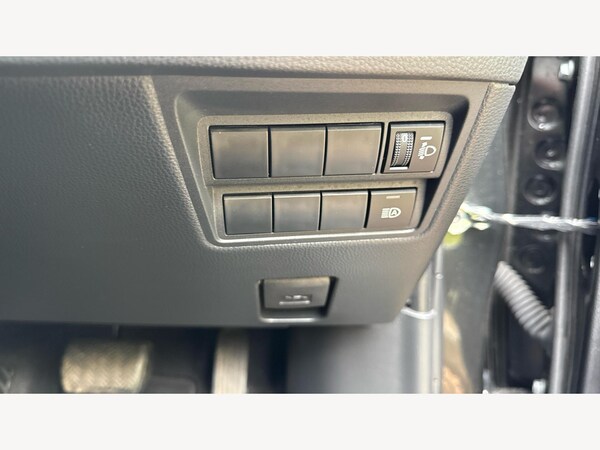 Used Toyota Yaris 2025 for sale - 76200984: Photo 39