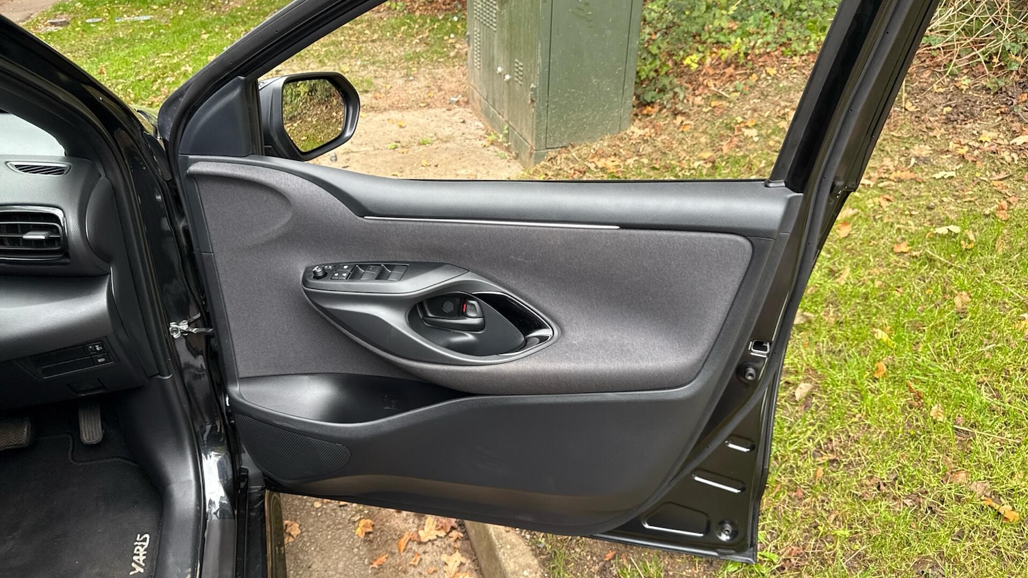 Used Toyota Yaris 2025 for sale - 76200984: Photo 40