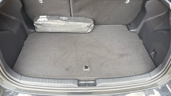 Used Toyota Yaris 2025 for sale - 76200984: Photo 44