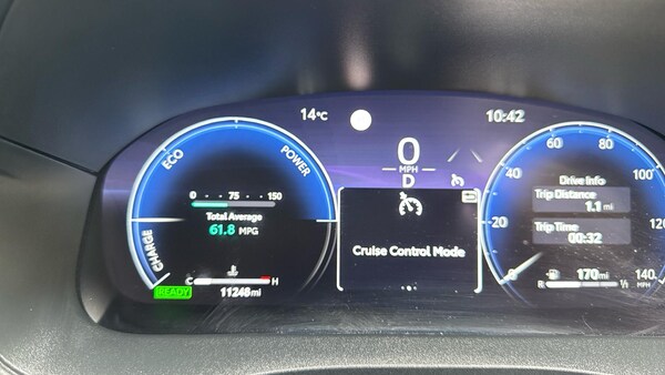 Used Toyota Yaris 2025 for sale - 76200984: Photo 58