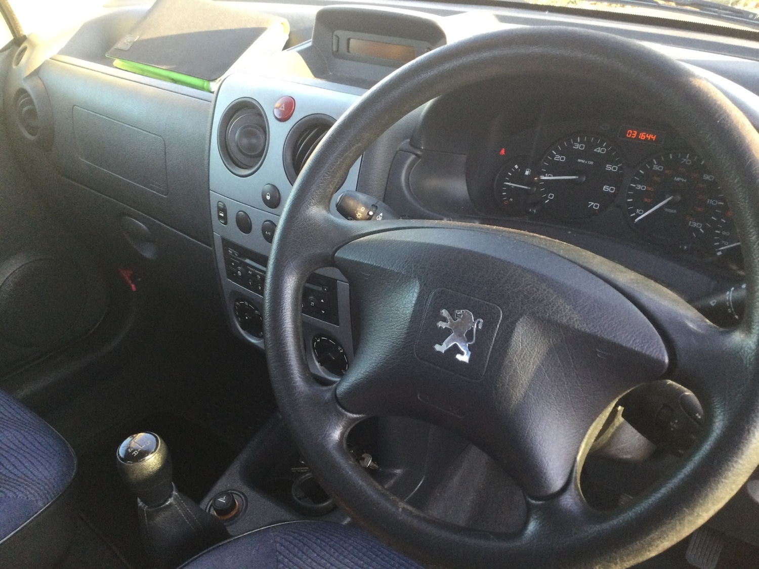 Used Peugeot Partner 2010 for sale - 78032069: Photo 7