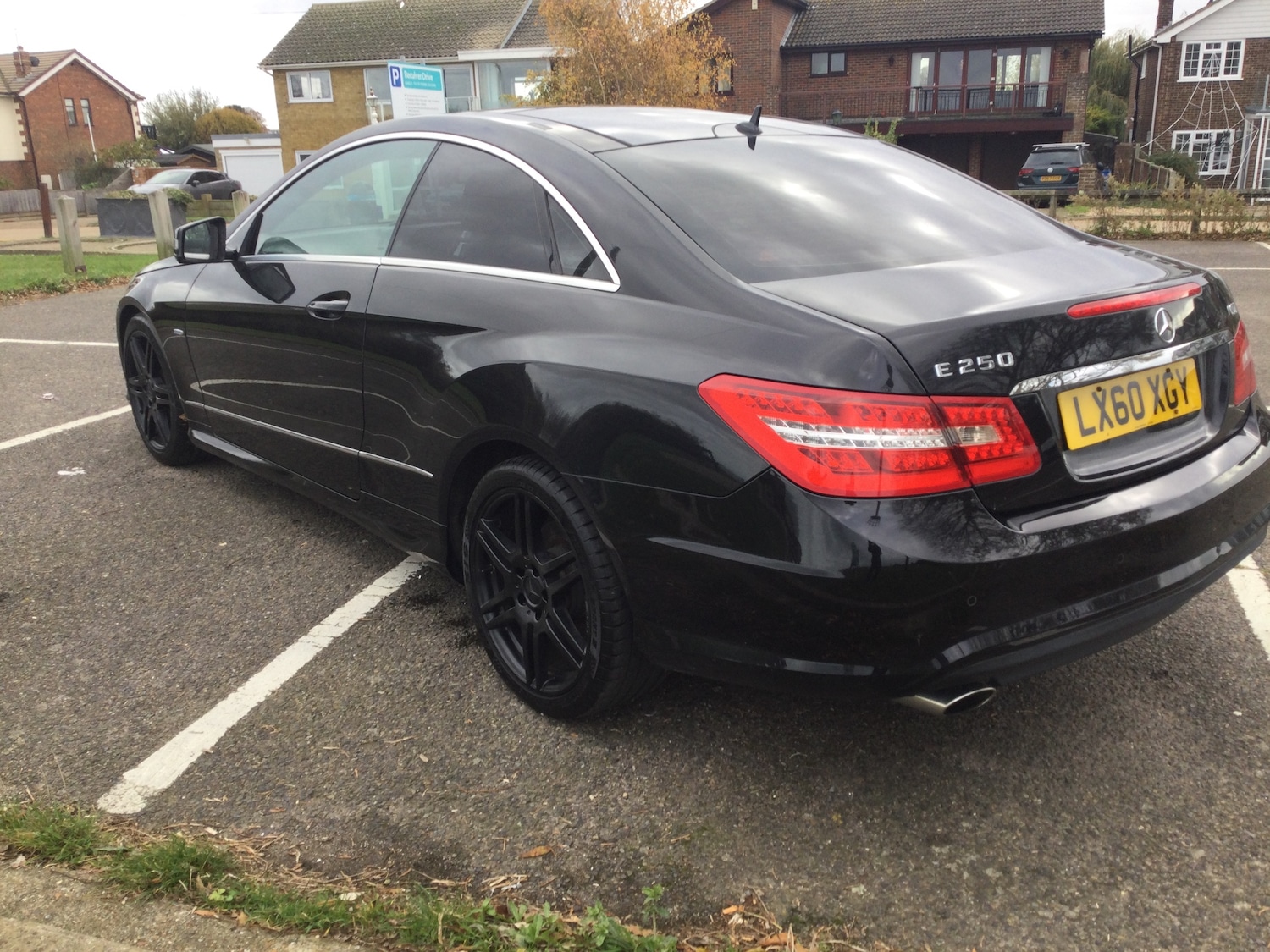 Used Mercedes-Benz E Class 2010 for sale - 76479959: Photo 4