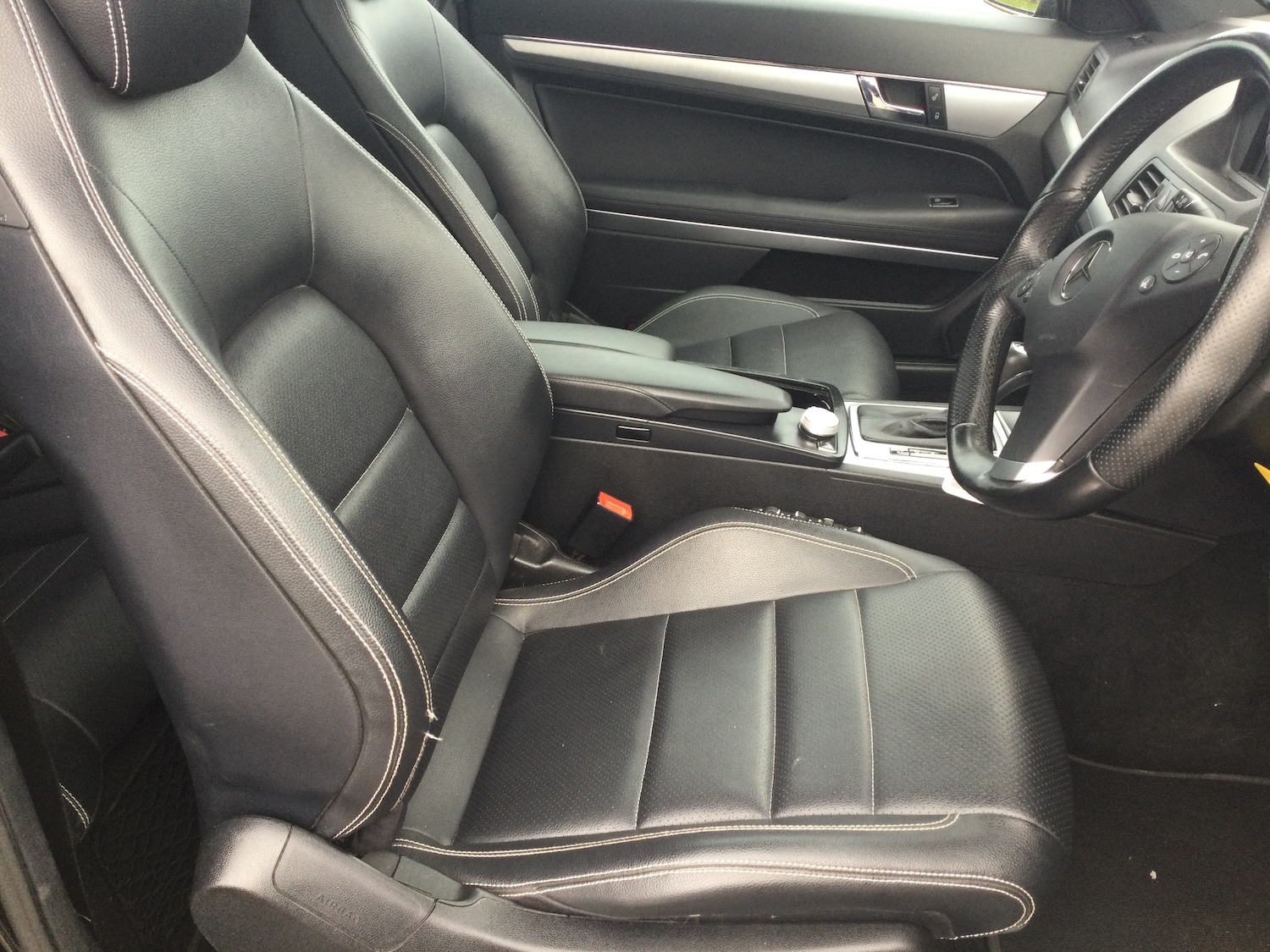 Used Mercedes-Benz E Class 2010 for sale - 76479959: Photo 5