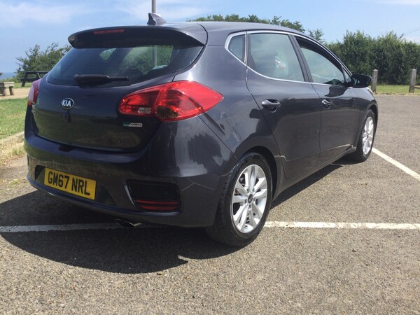 Used Kia Ceed 2017 for sale - 75336357: Photo 4