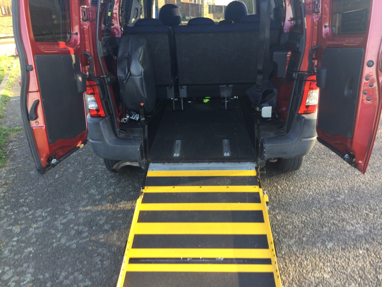 Used Peugeot Partner 2010 for sale - 76290075: Photo 3