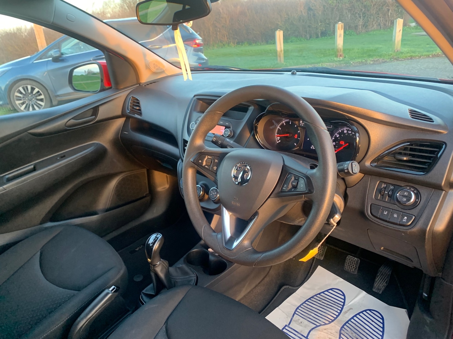 Used Vauxhall Viva 2016 for sale - 77137782: Photo 8