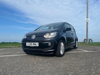 Used Volkswagen up! 2016 for sale - 77730524: Photo