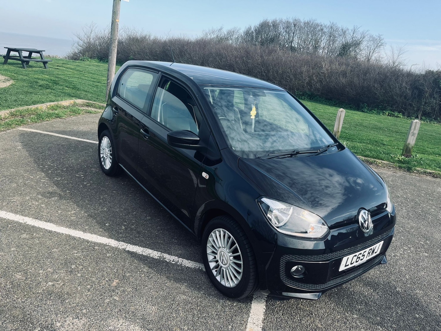 Used Volkswagen up! 2016 for sale - 77730524: Photo 3
