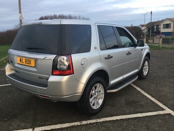 Used Land Rover Freelander 2012 for sale - 77008923: Photo
