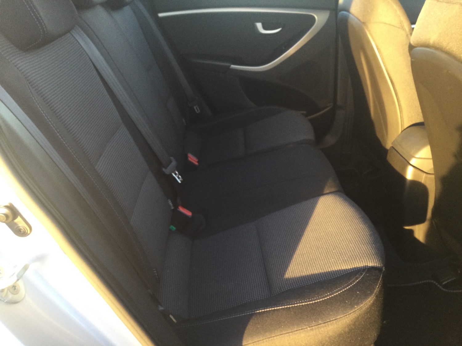 Used Hyundai i30 2014 for sale - 77137377: Photo 3