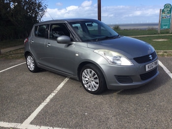 Used Suzuki Swift 2012 for sale - 76027861: Photo