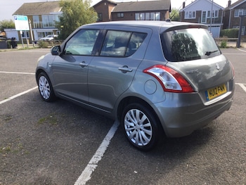 Used Suzuki Swift 2012 for sale - 76027861: Photo