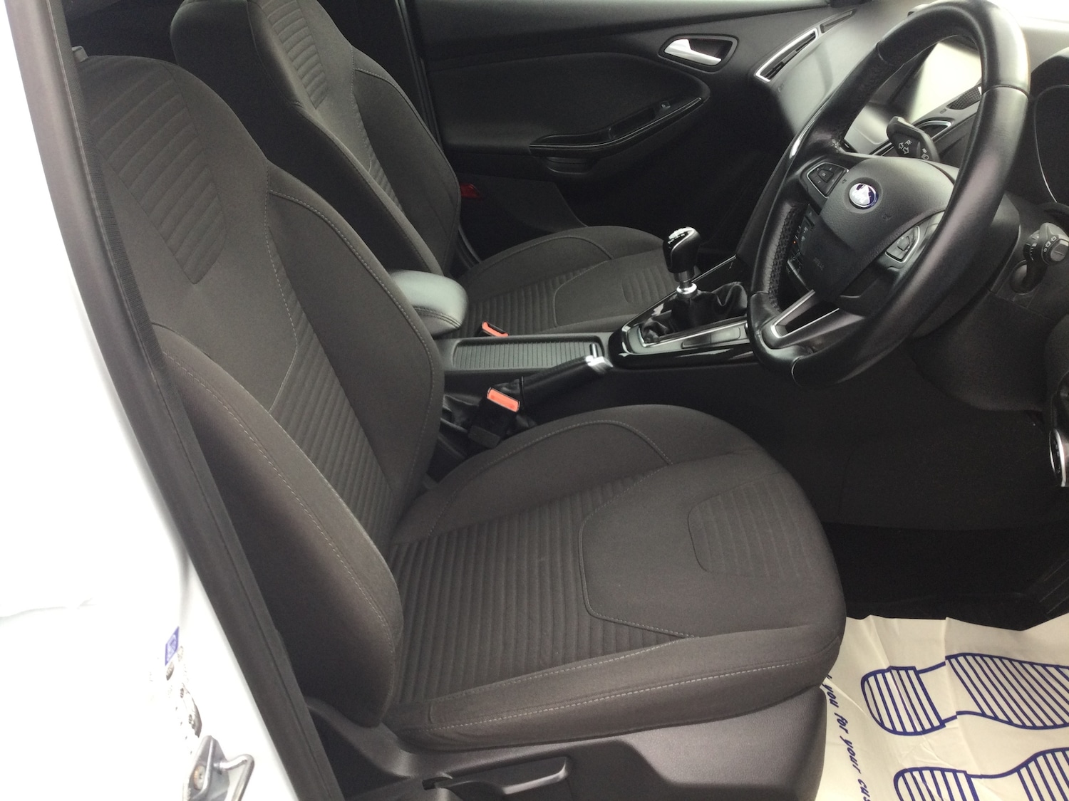 Used Ford Focus 2015 for sale - 76479563: Photo 6