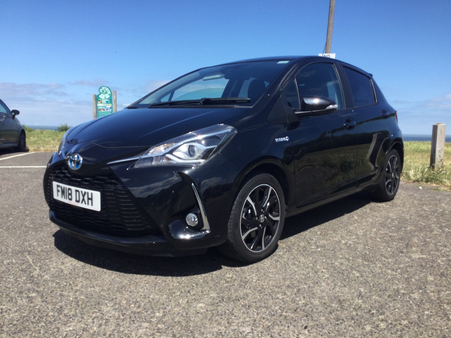 Used Toyota Yaris 2018 for sale - 77148537: Photo 2