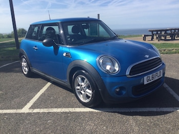 MINI Hatch feature image