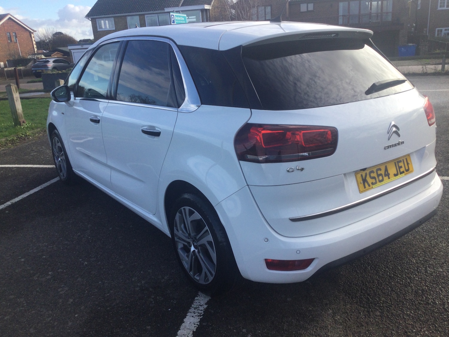 Used Citroen C4 Picasso 2014 for sale - 76835620: Photo 3