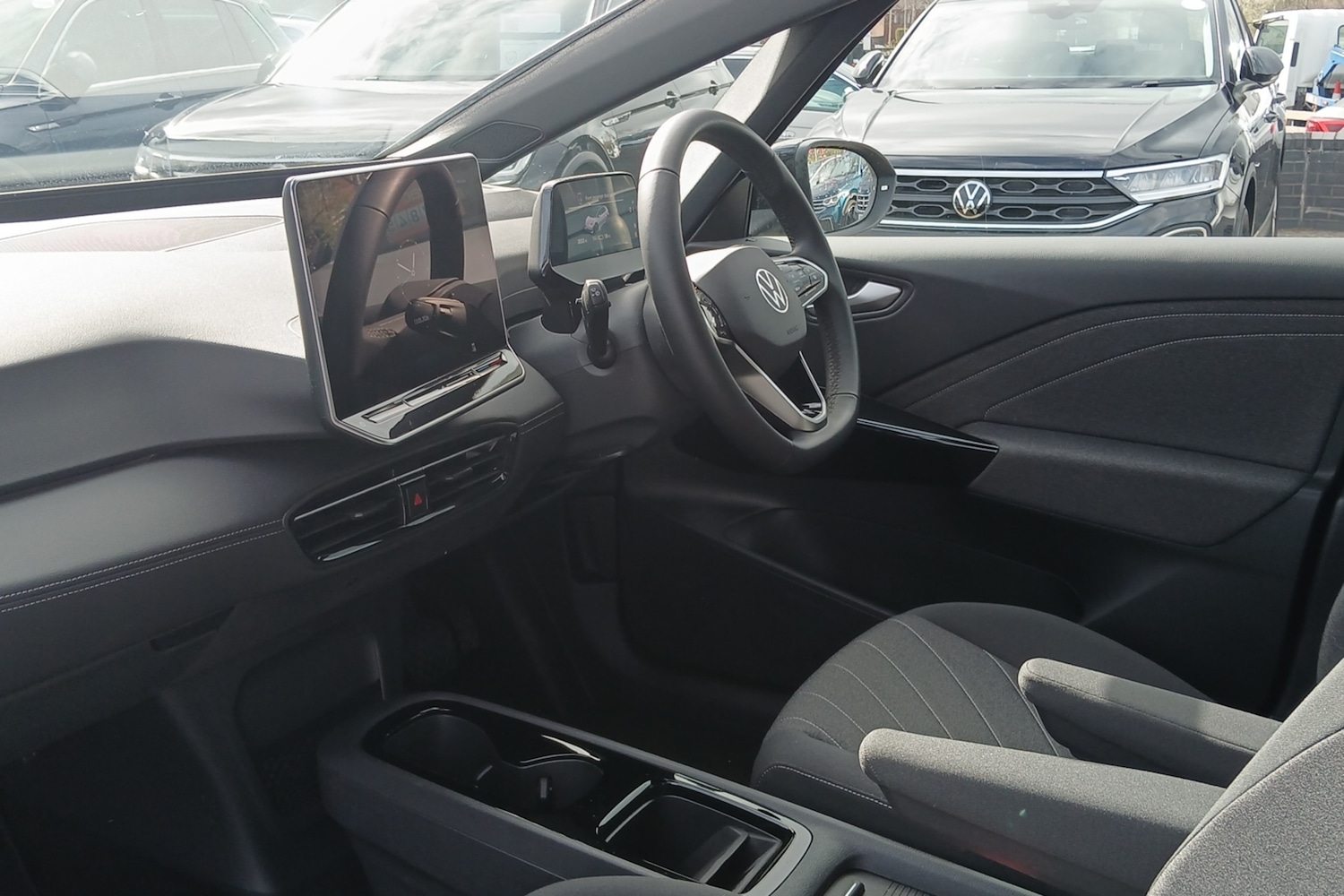 Used Volkswagen ID.3 2025 for sale - 78217937: Photo 2