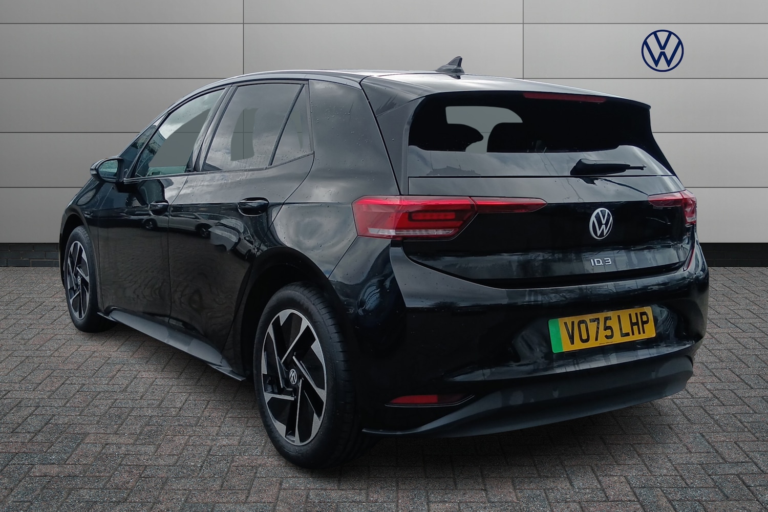 Used Volkswagen ID.3 2025 for sale - 78217937: Photo 3