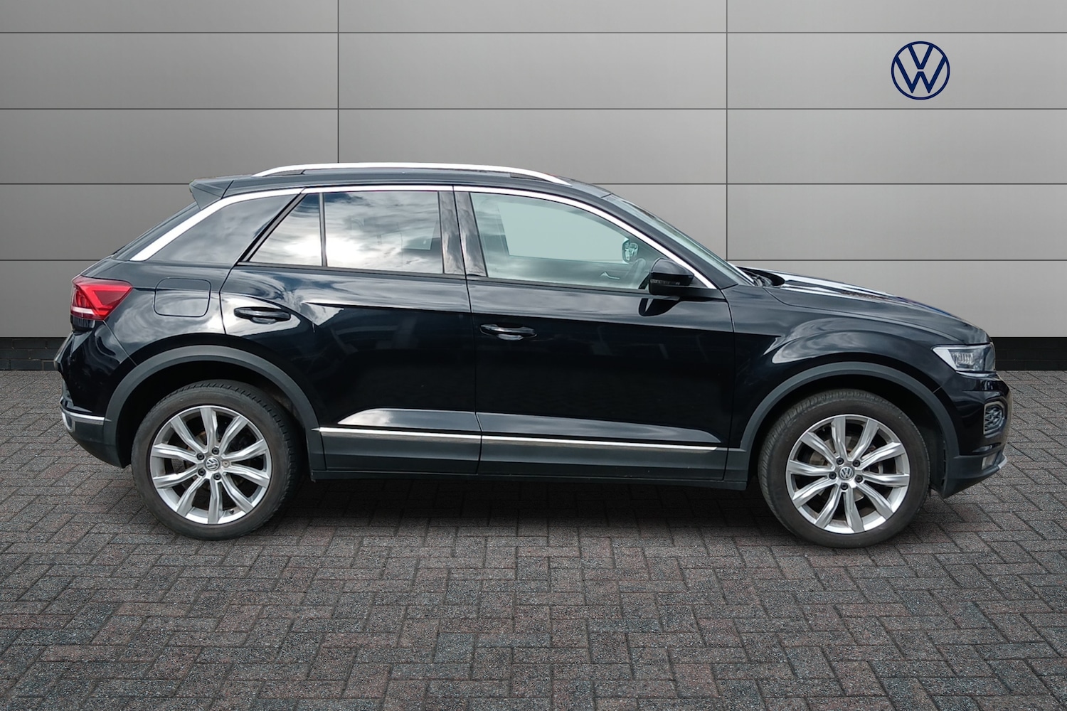 Used Volkswagen T-Roc 2020 for sale - 78206883: Photo 4