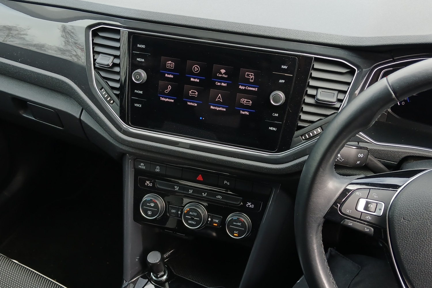 Used Volkswagen T-Roc 2020 for sale - 78206883: Photo 9