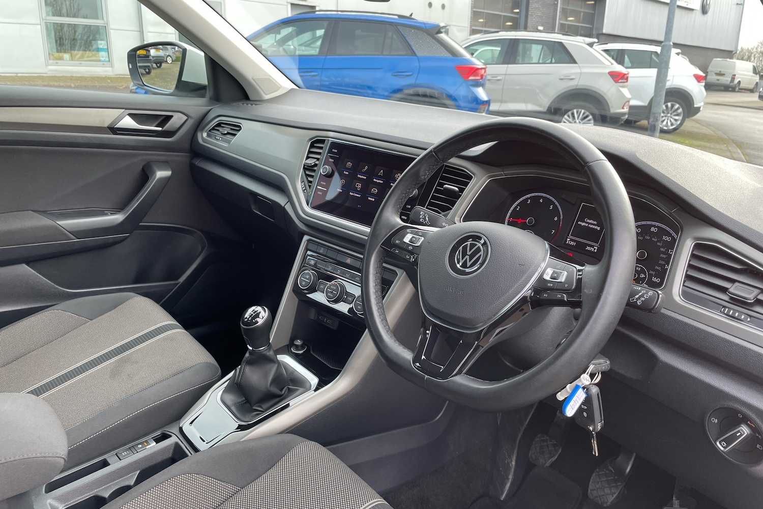 Used Volkswagen T-Roc 2021 for sale - 77685534: Photo 6