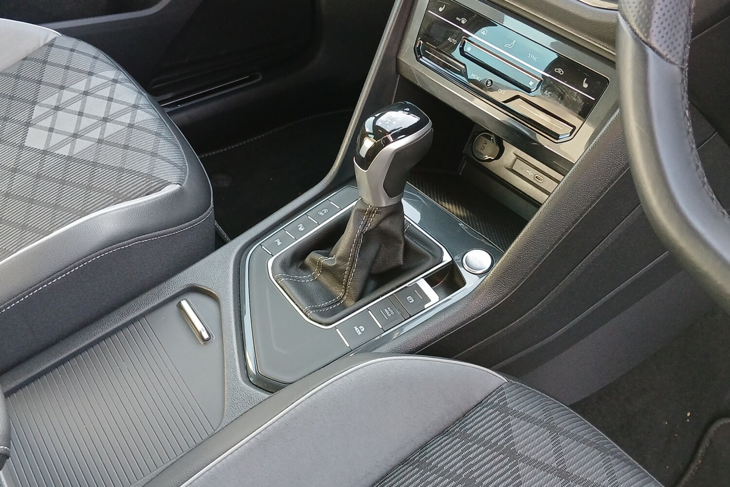 Used Volkswagen Tiguan 2023 for sale - 77193323: Photo 10