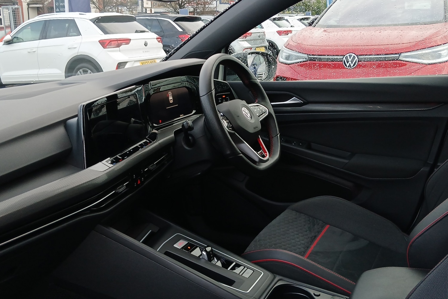 Used Volkswagen Golf 2021 for sale - 77018209: Photo 2