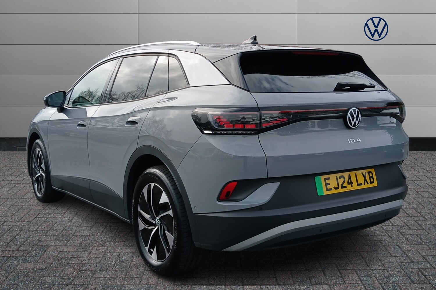 Used Volkswagen ID.4 2024 for sale - 78131430: Photo 3