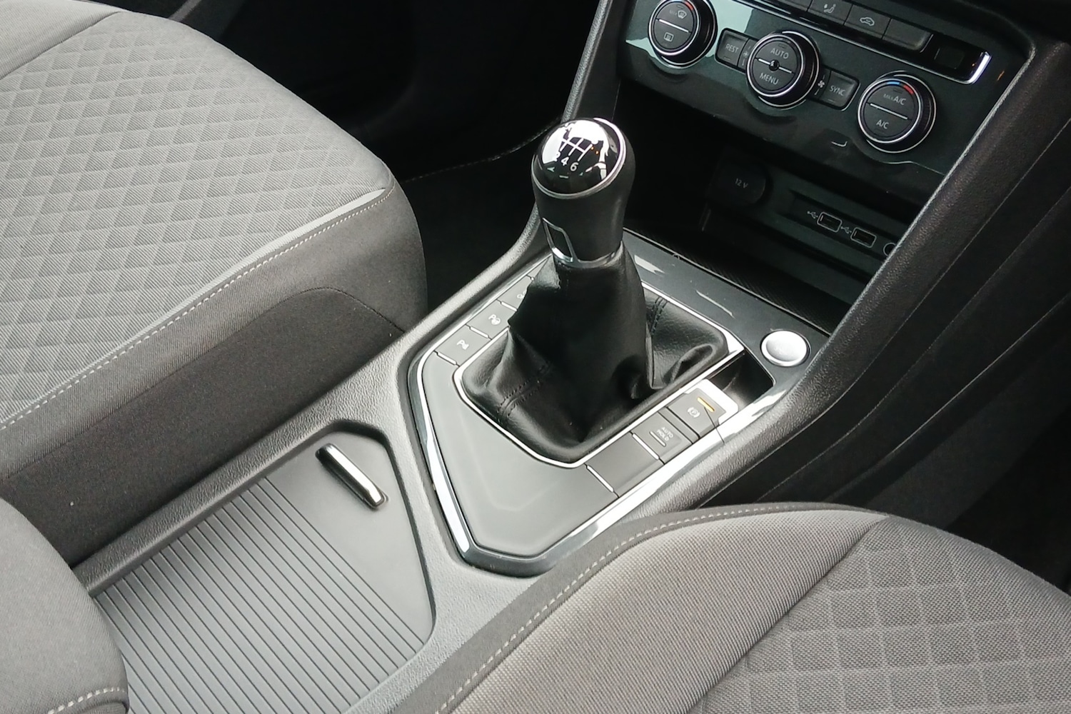 Used Volkswagen Tiguan 2019 for sale - 77315937: Photo 10