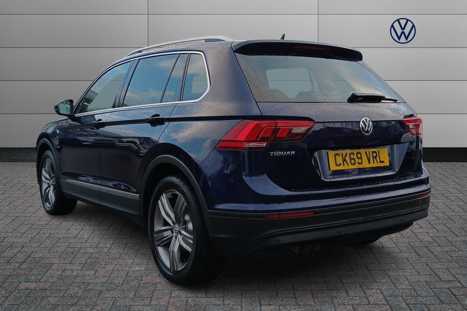 Used Volkswagen Tiguan 2019 for sale - 77785793: Photo 3