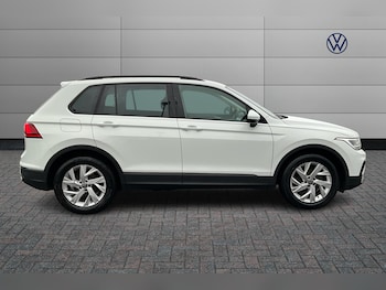 Used Volkswagen Tiguan 2023 for sale - 77706231: Photo