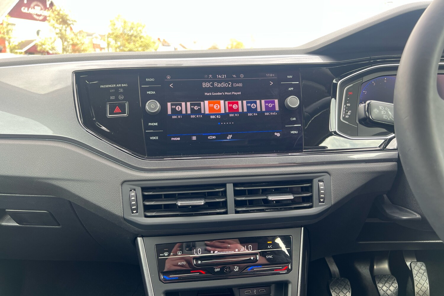 Used Volkswagen Polo 2022 for sale - 78137174: Photo 9