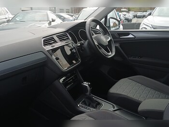 Used Volkswagen Tiguan 2022 for sale - 78352663: Photo