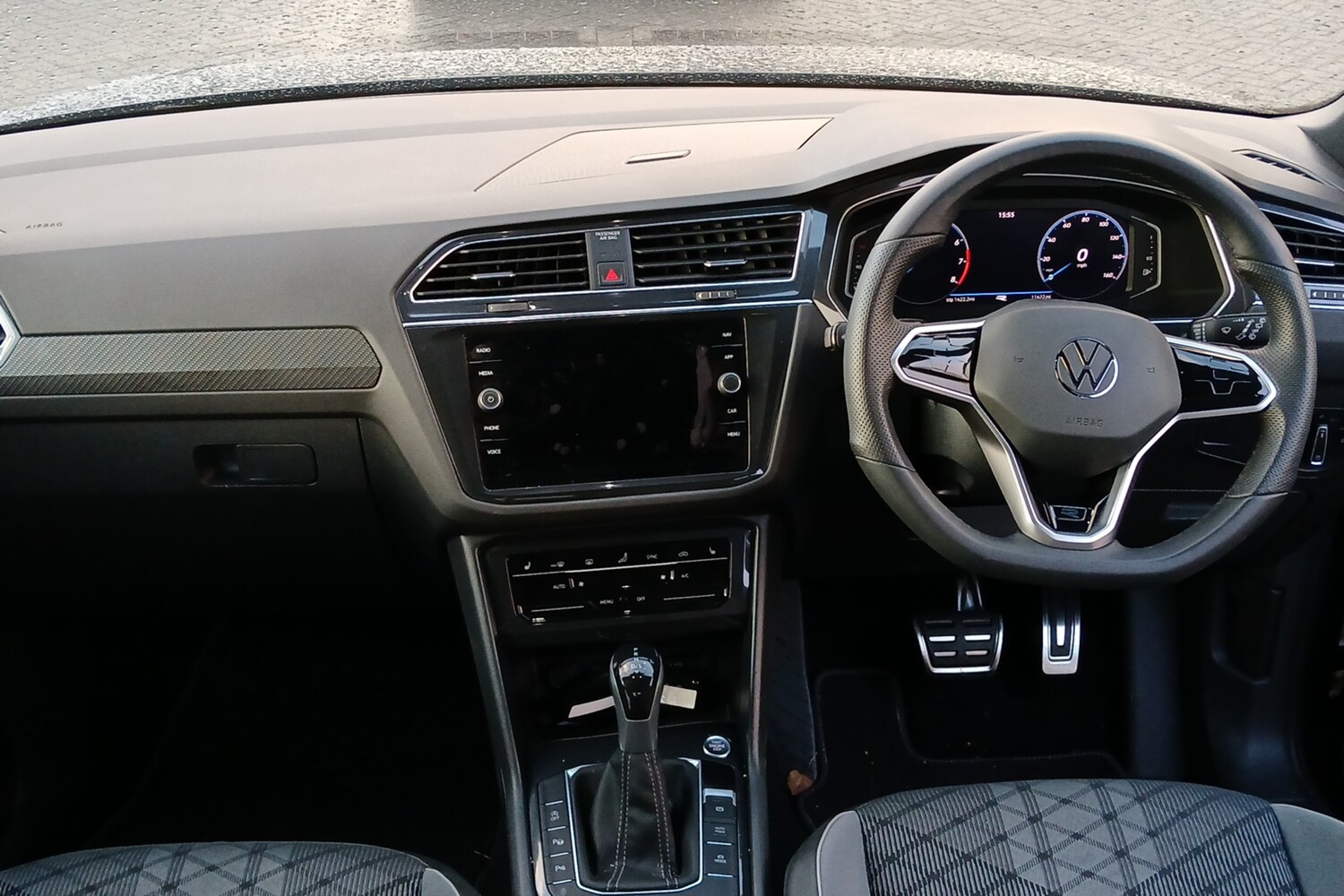 Used Volkswagen Tiguan 2024 for sale - 76677430: Photo 8