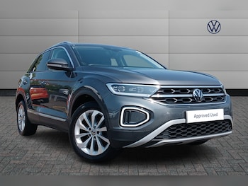 Used Volkswagen T-Roc 2022 for sale - 78411467: Photo