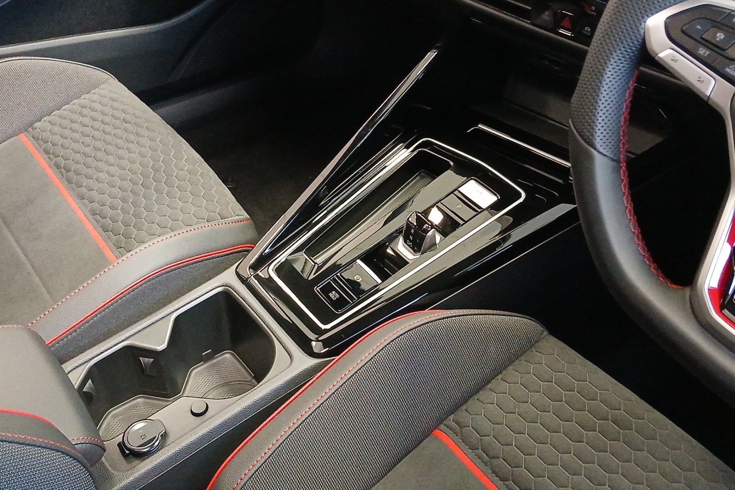 Used Volkswagen Golf 2025 for sale - 77613906: Photo 10