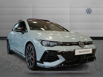 Used Volkswagen Golf 2025 for sale - 77613906: Photo