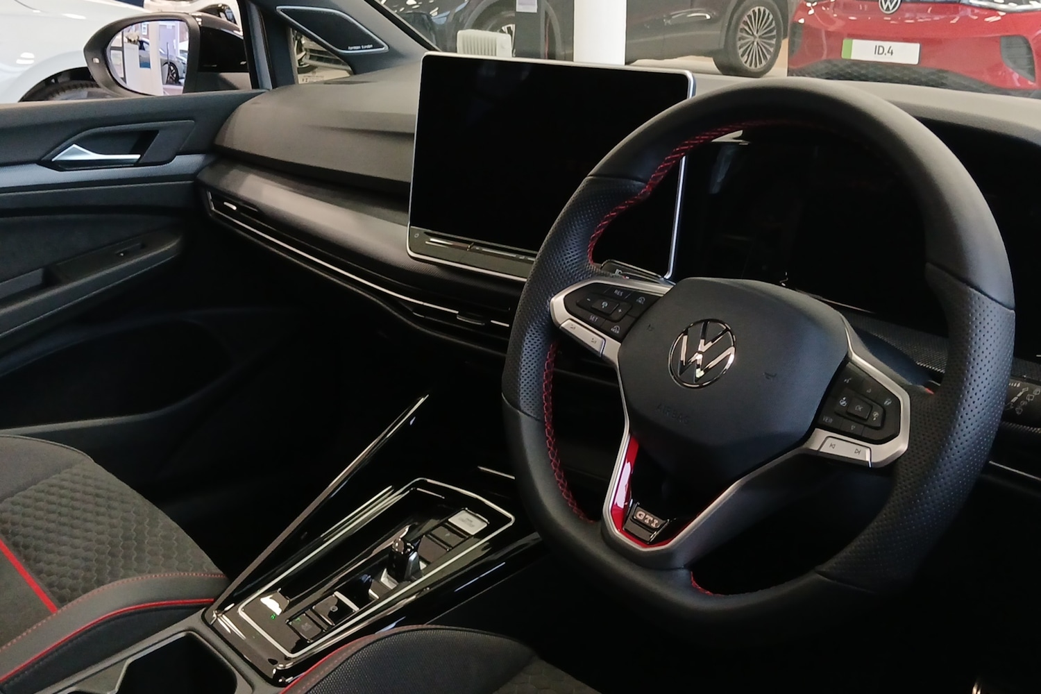 Used Volkswagen Golf 2025 for sale - 77613906: Photo 6