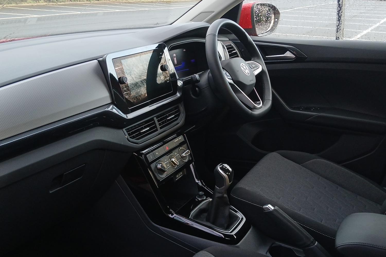 Used Volkswagen T-Cross 2025 for sale - 77613962: Photo 2