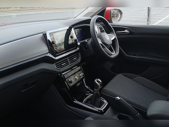 Used Volkswagen T-Cross 2025 for sale - 77613962: Photo