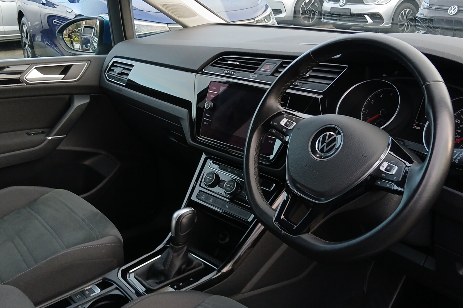 Used Volkswagen Touran 2022 for sale - 77498309: Photo 6