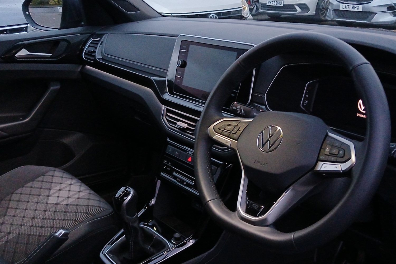 Used Volkswagen T-Cross 2025 for sale - 78074526: Photo 6